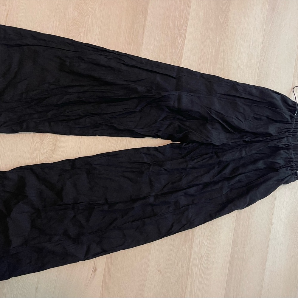 GOOP Chic Black Wide-Leg Pants